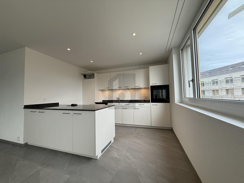 GROSSZÜGIG WOHNEN MIT BALKON & WEITBLICK (1)