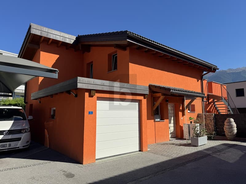 PRIX TOP, MODERNE AVEC JARDIN ET TERRASSES (1)