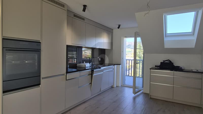 MIT PRIVATER DACHTERRASSE & WEITBLICK (2)