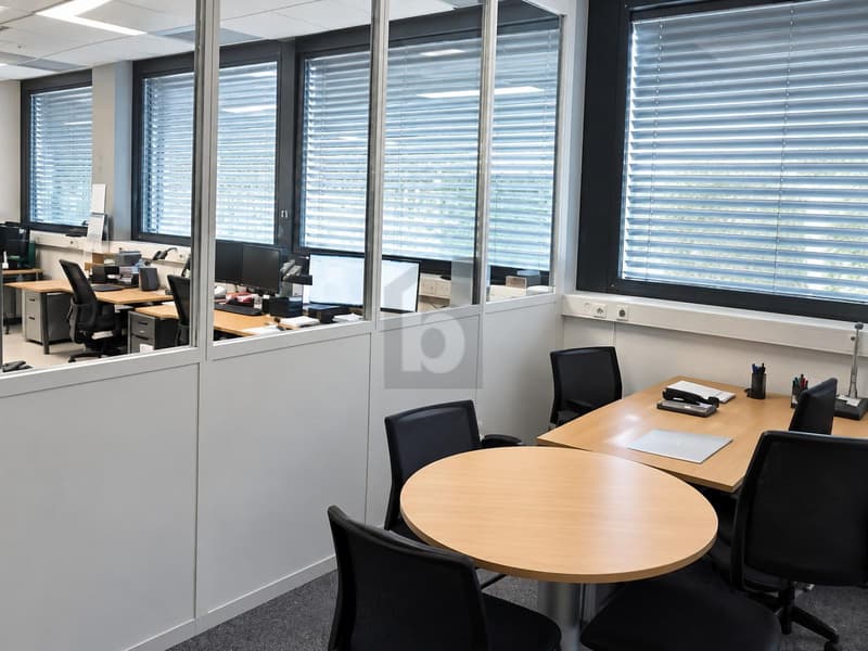 MODERNE ET SPACIEUX ESPACE (3)