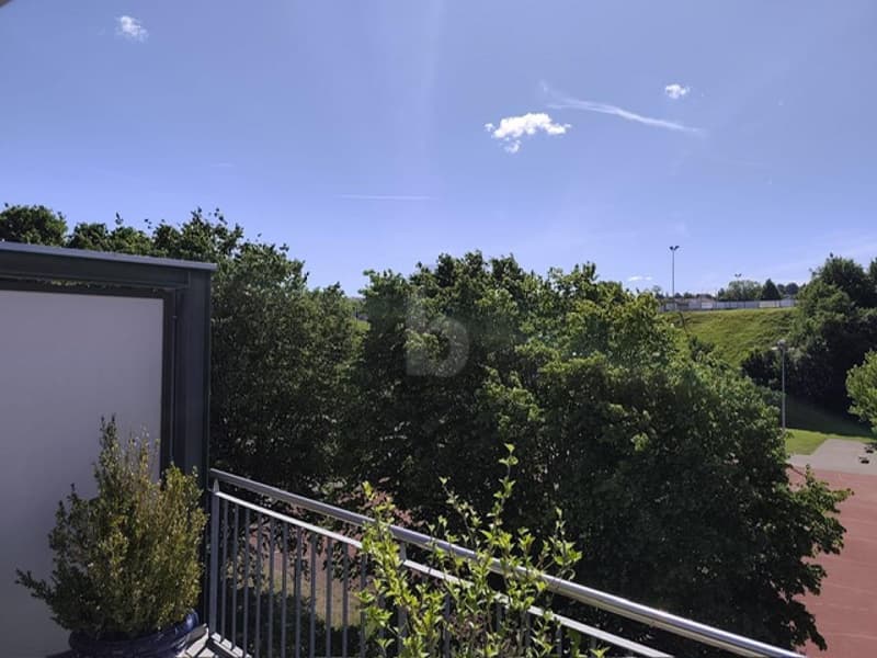 SONNIGE TERRASSE MIT WEITSICHT! (3)