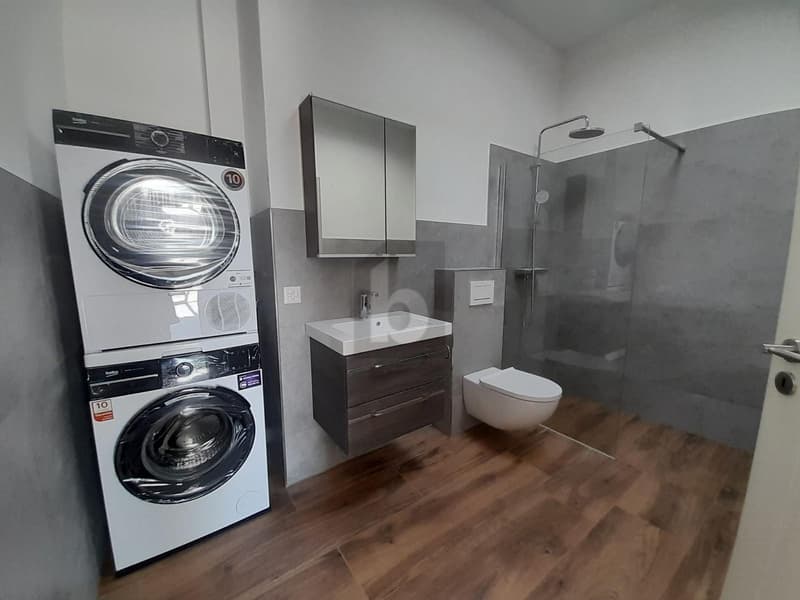 3.5 ZIMMER ATTIKA MIT EINZIGARTIGEM BURGCHARAKTER (4)