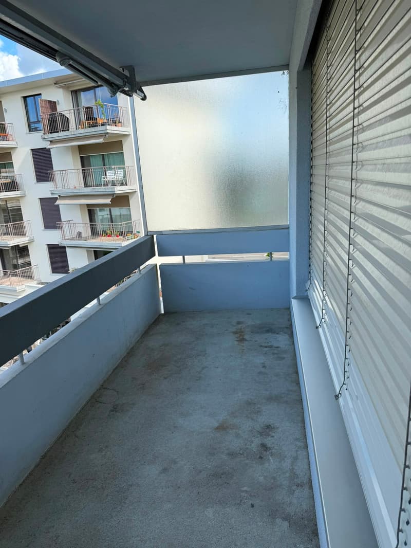 Appartamento di 3 locali luminoso in una zona tranquilla a Embrach (11)