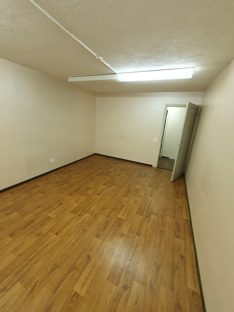 3 Zimmer Wohnung an guter Lage - Ideal für Handwerker (7)