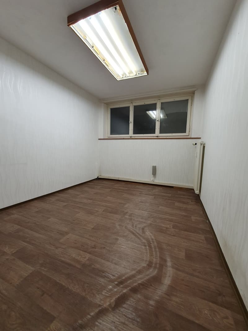 3 Zimmer Wohnung an guter Lage - Ideal für Handwerker (6)