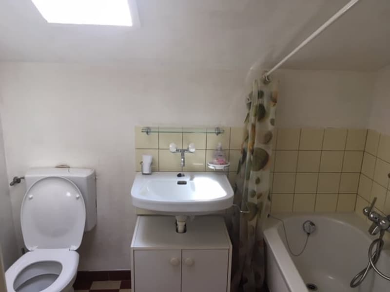 schöne 1 Zimmer Wohnung (4)