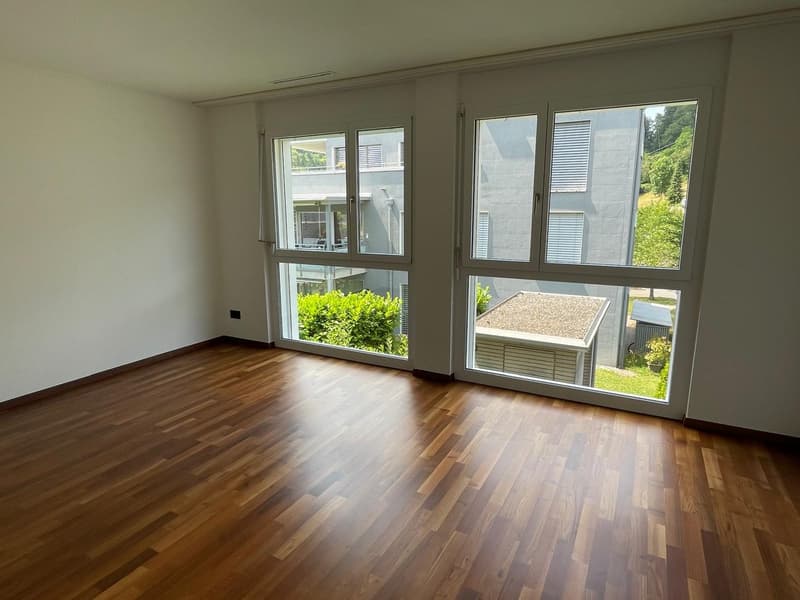 Moderne 3.5-Zimmer-Wohnung mit Traum-Aussicht (13)