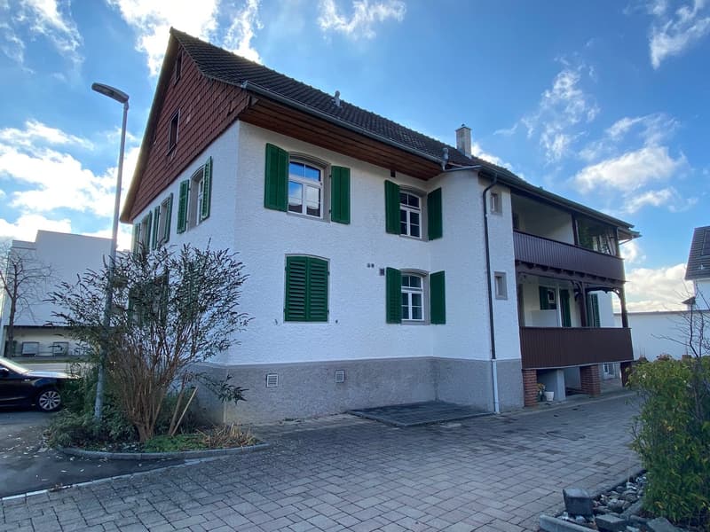 Gemütliche 5-1/2 Zimmerwohnung (2)