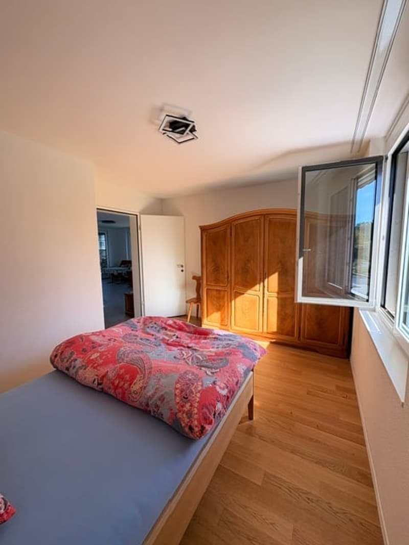 Moderne 3.5 Zimmer-Wohnung nach Eigentumsstandard (7)