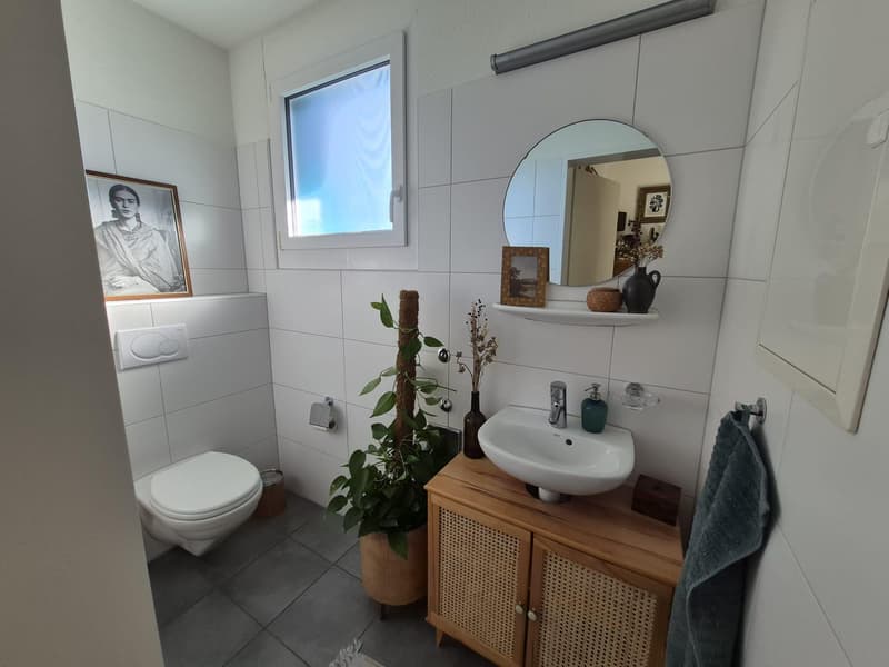 Spacious 4.5-room apartment in the center of Illnau (2)