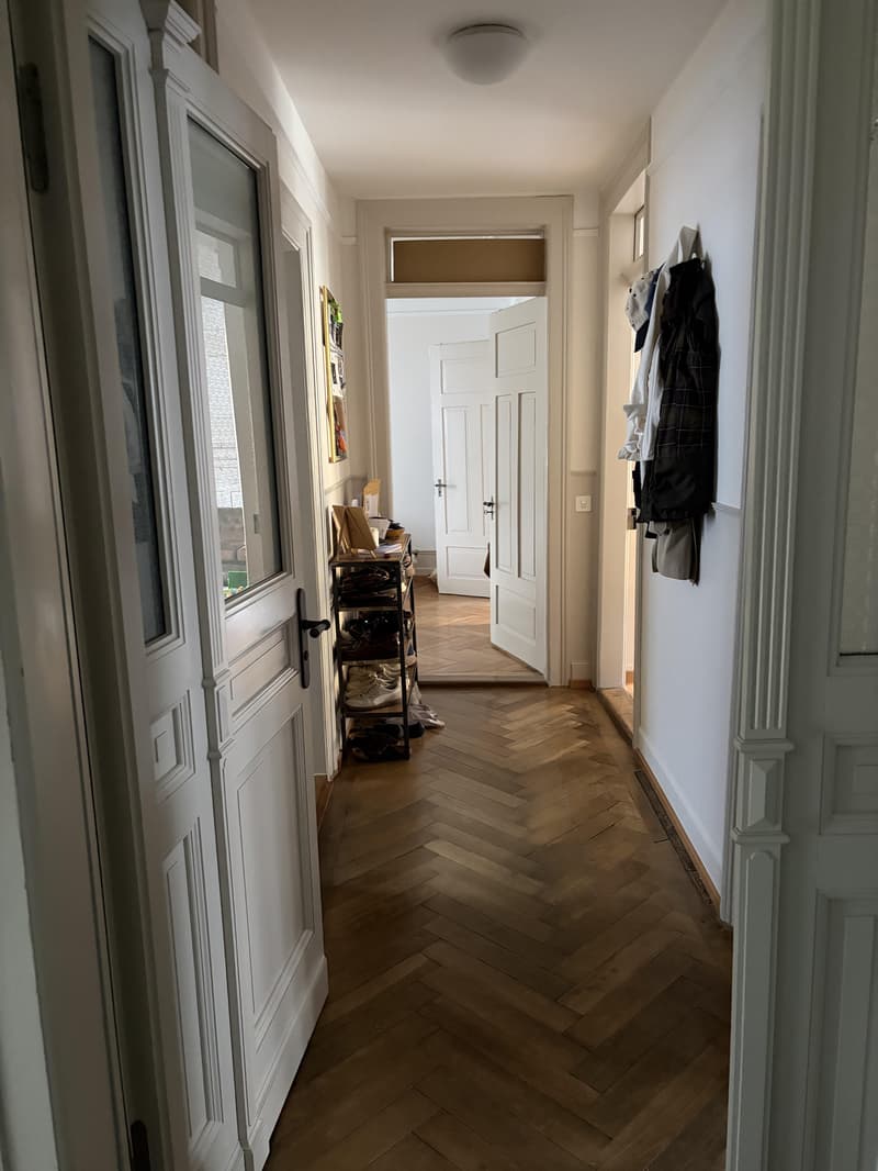 Charming City Apartment (6)
