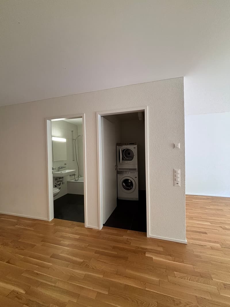 Moderne und stilvolle Wohnung mit Gartensitzplatz (8)