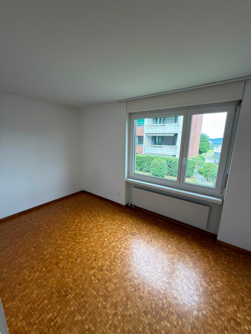 Sonnige 3-Zimmer-Wohnung mit Cheminée und Balkon in ruhiger Waldnähe (11)