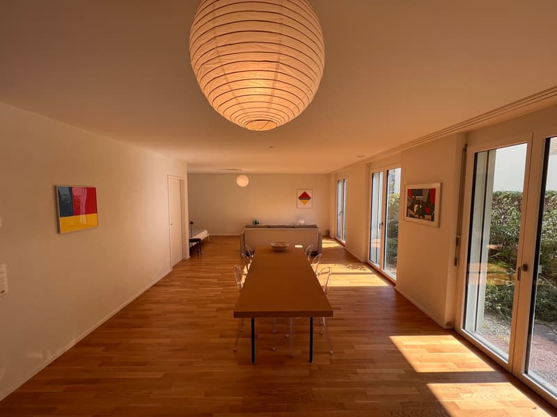 Moderne und helle Wohnung mit Gartensitzplatz (6)