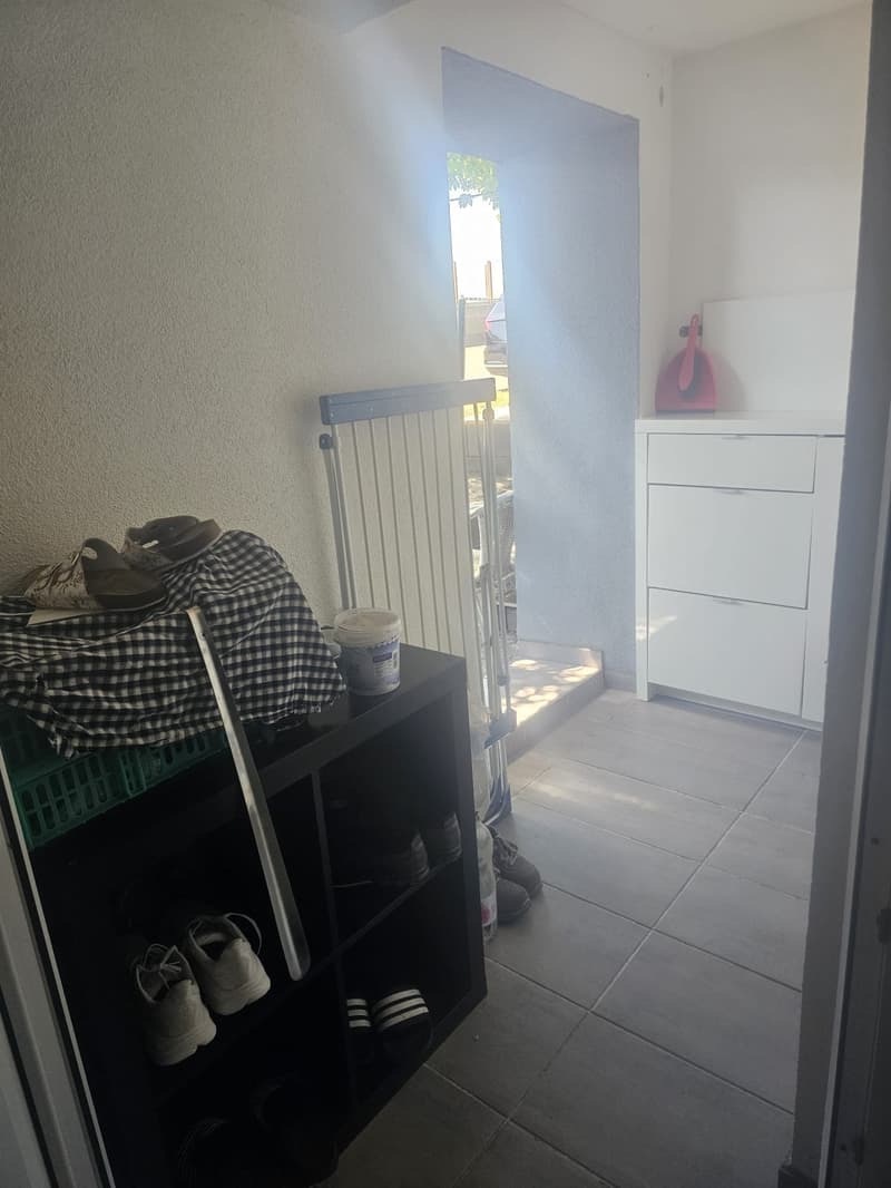 Appartamento accogliente di 1,5 locali con cucina e bagno (4)