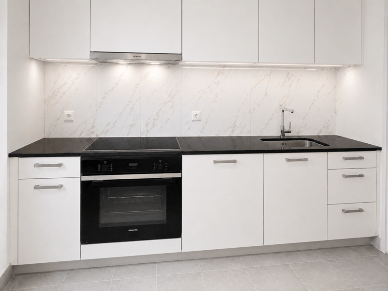 Renovated 4-room apartment (1)