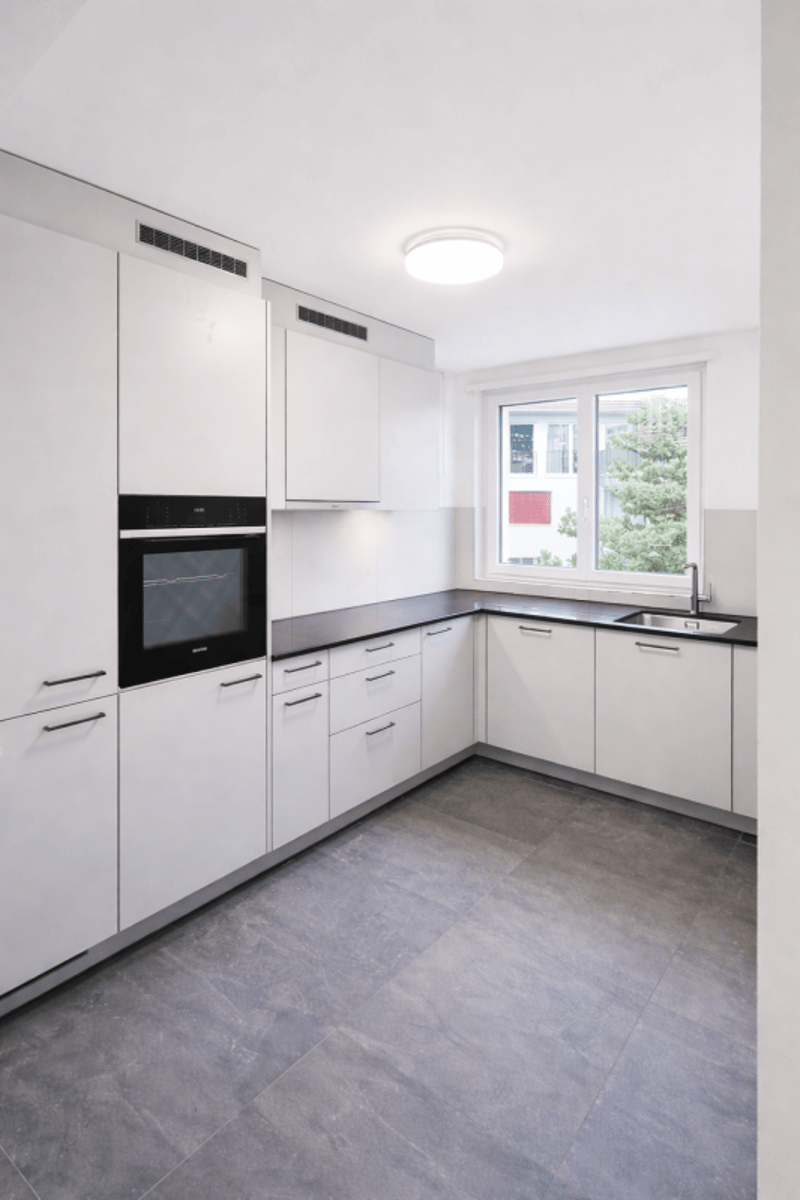 3.5 Zimmer, Moderne Wohnung im Erstbezug nach Totalrenovation (2)