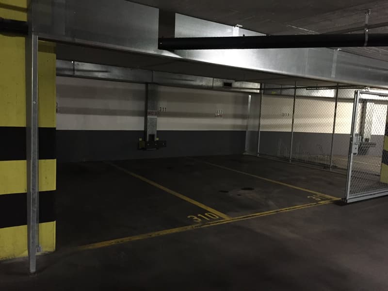 Parcheggio nel VZ Werd (2)