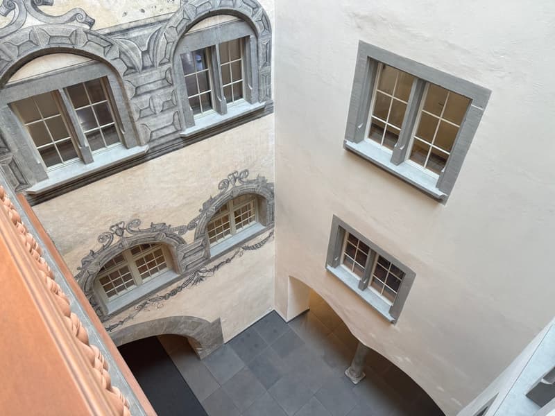 Charmante 3.5-Zimmer-Dachwohnung mitten in der Zürcher Altstadt (13)