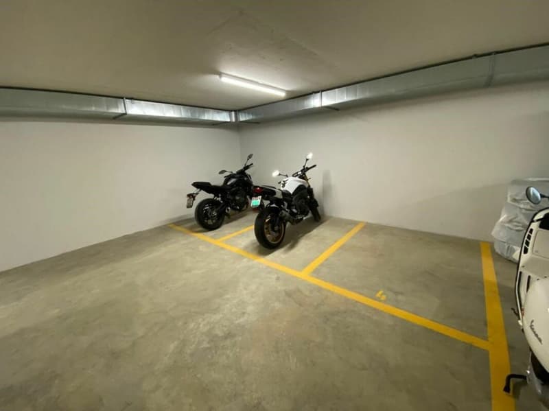 Motorradplatz in Tiefgarage zu vermieten (4)
