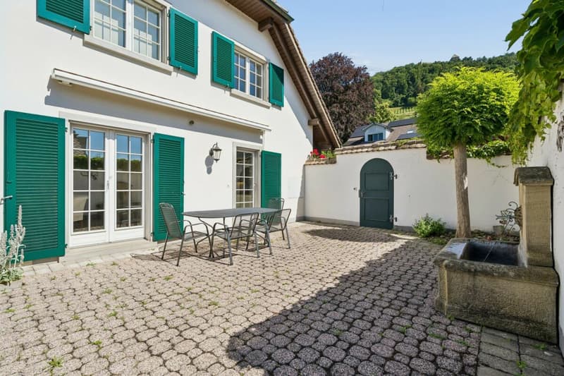Charmantes Einfamilienhaus in Rheinnähe - mit grossem Garten und Werkstatt (5)