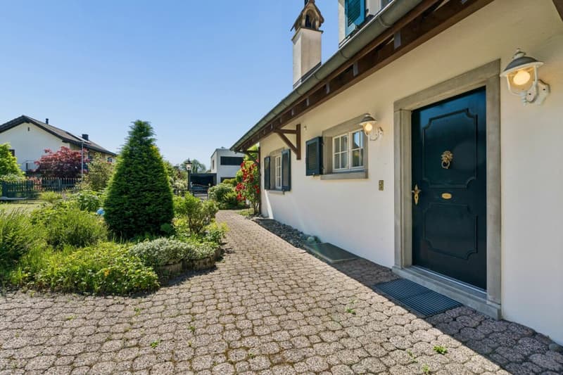 Charmantes Einfamilienhaus in Rheinnähe - mit grossem Garten und Werkstatt (6)