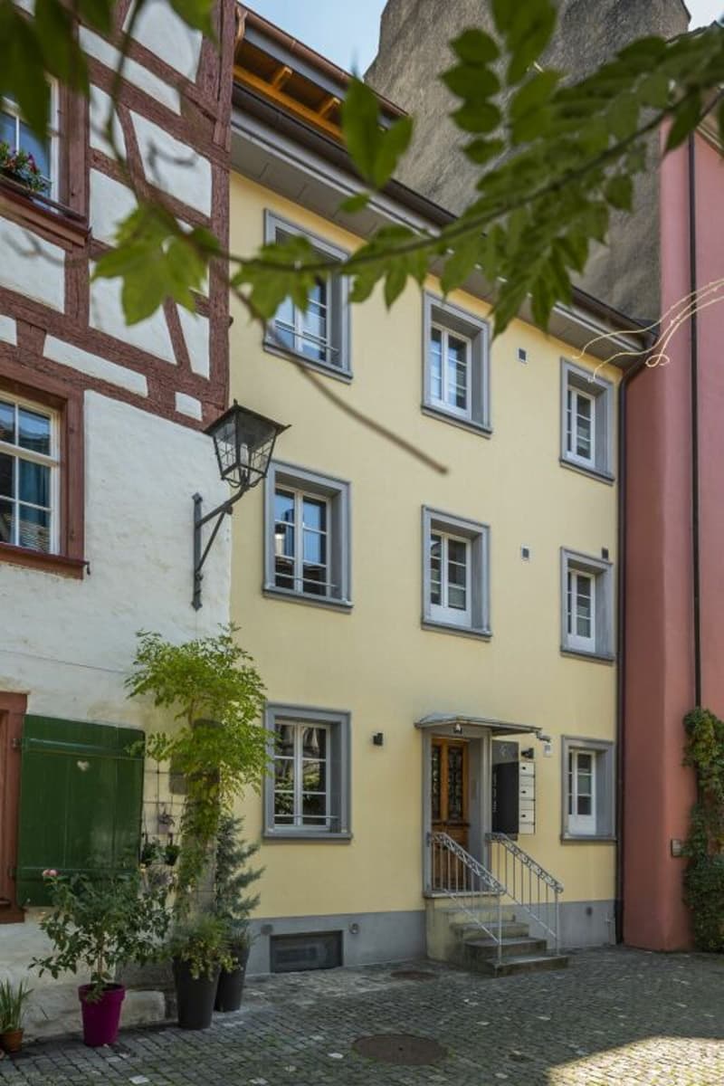 Charmante 2 Zimmer-Wohnung (8)