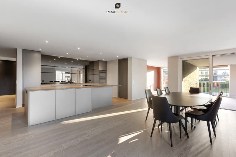 Elegante 4.5- bis 5.5-Zimmer-Wohnung in begehrter Seelage.
