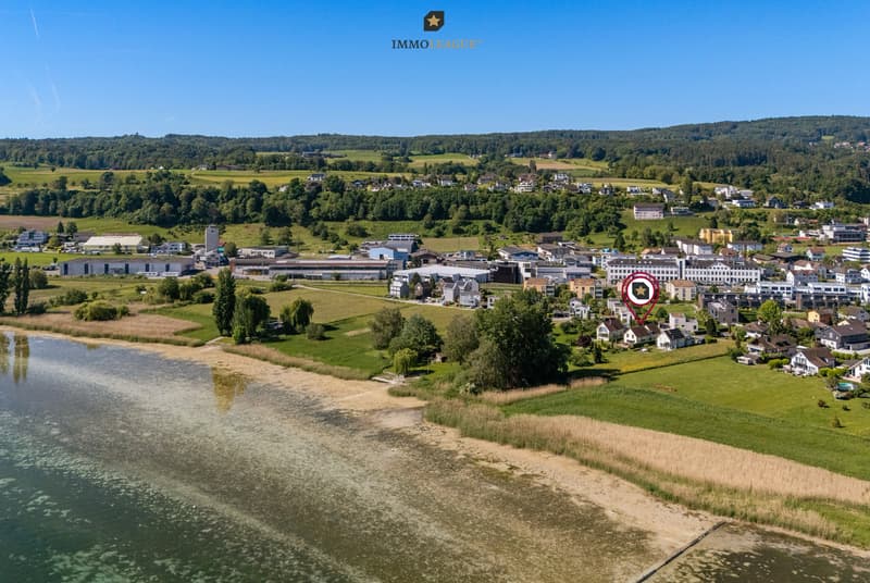 Einzigartiges Einfamilienhaus mit Einliegerwohnung direkt am See.