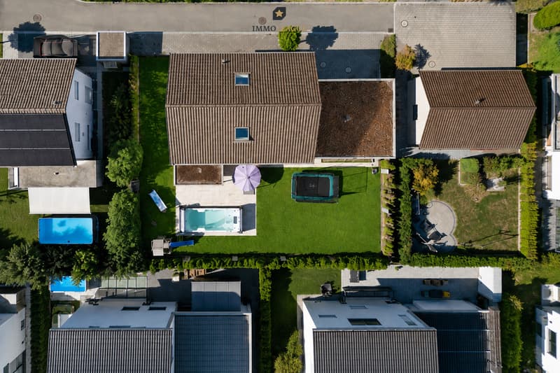 Pflegeleichter Garten in der Privatstrasse.