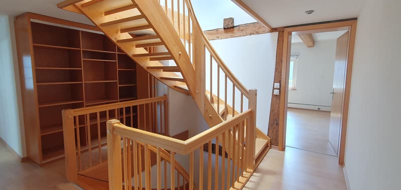 7.5-Zimmer-Hausteil auf 3 Etagen in Winterthur-Seen  hell, gemütlich und zentral (10)