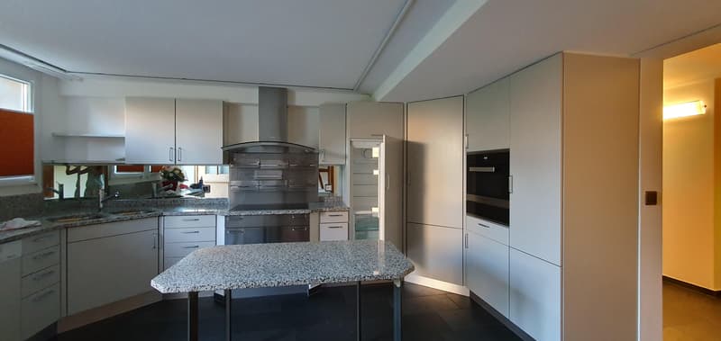 7.5-Zimmer-Hausteil auf 3 Etagen in Winterthur-Seen  hell, gemütlich und zentral (7)
