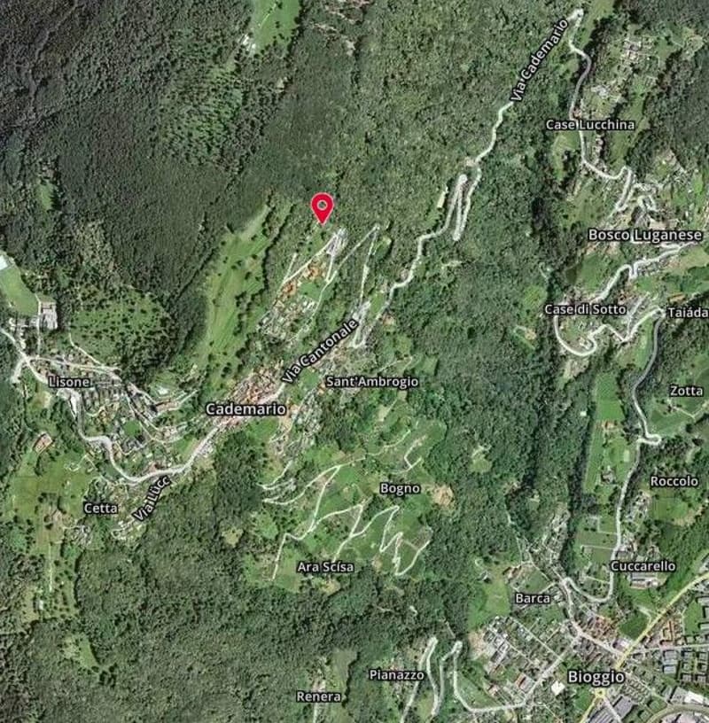*Habitation unifamiliale* (5)