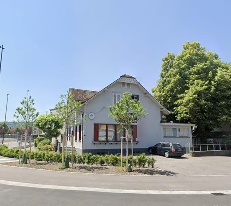 *Restaurant with 6 rooms* (3)