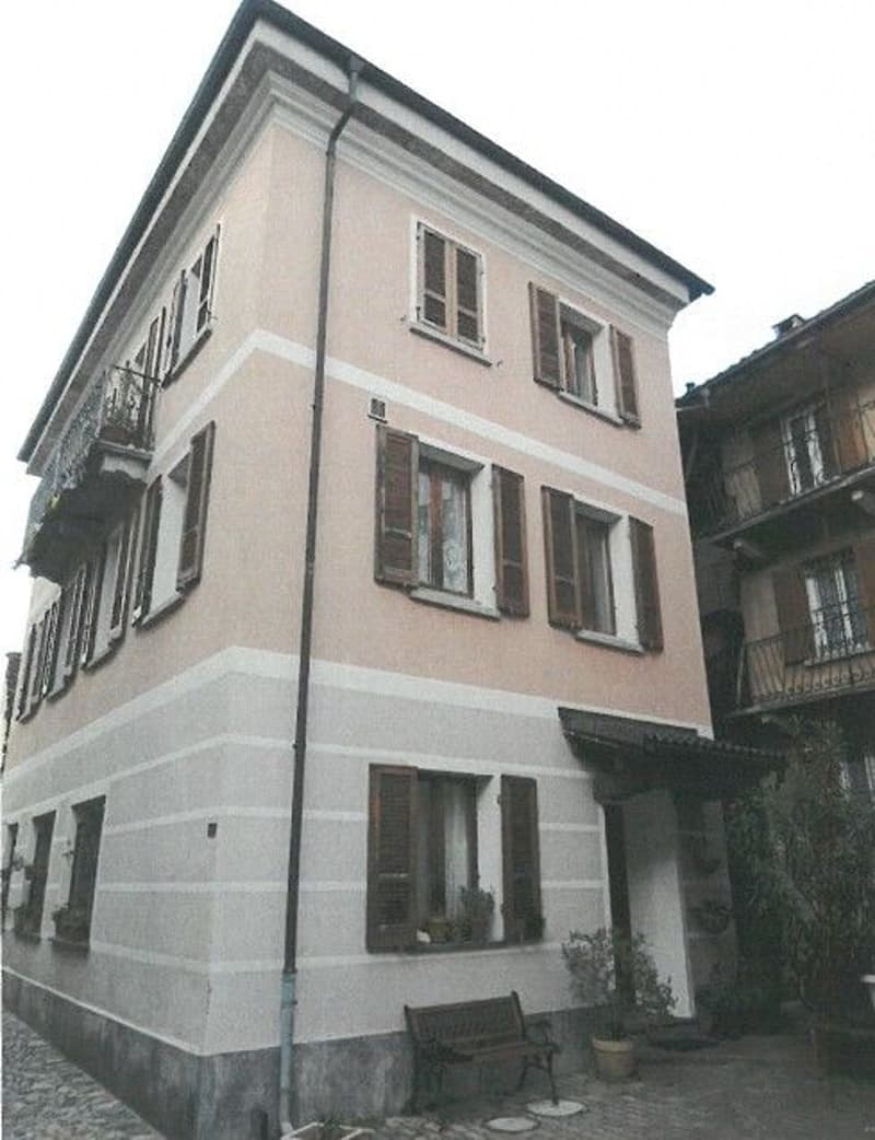 Typisches Tessiner Haus, erbaut im Jahr 1800 (2)