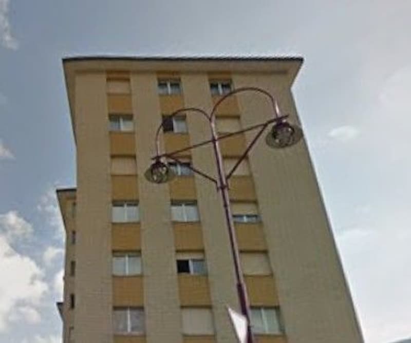 *Bâtiment mixte* (3)