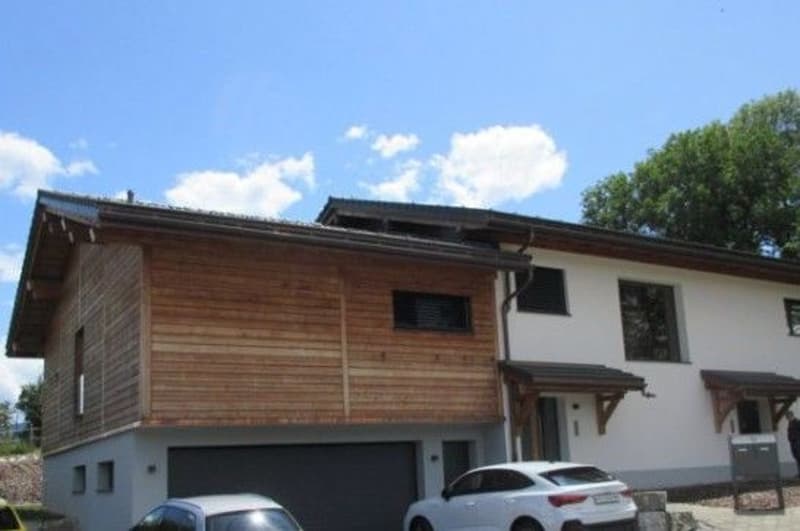 *Appartement de 4,5 pièces* (1)