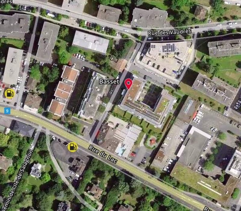 *Wohnung im Erdgeschoss mit Parkplatz und Keller* (2)