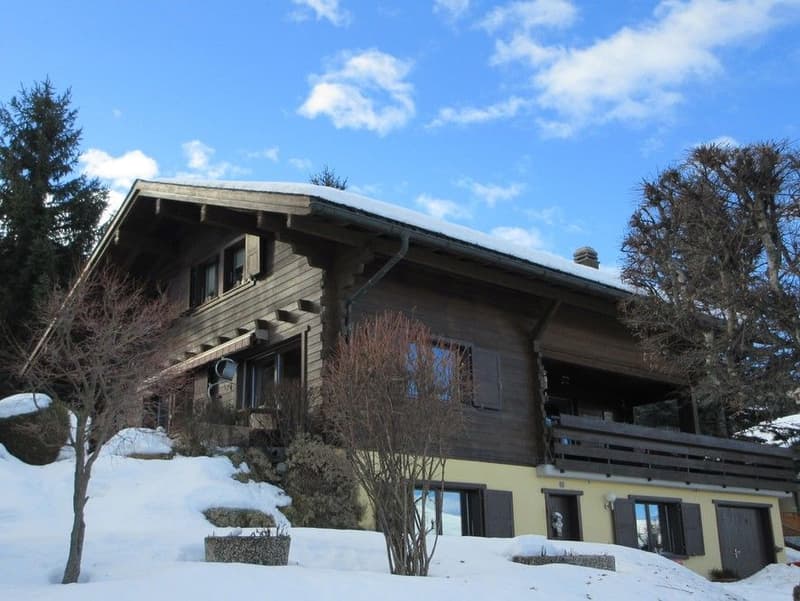 *Maison individuelle avec vue sur les montagnes* (1)