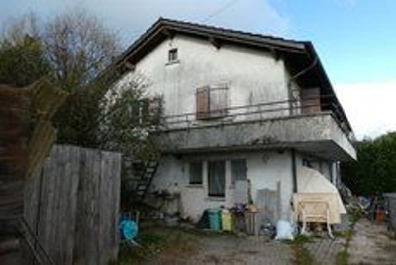 *Villa with 2 Apartments in Echichens* (1)