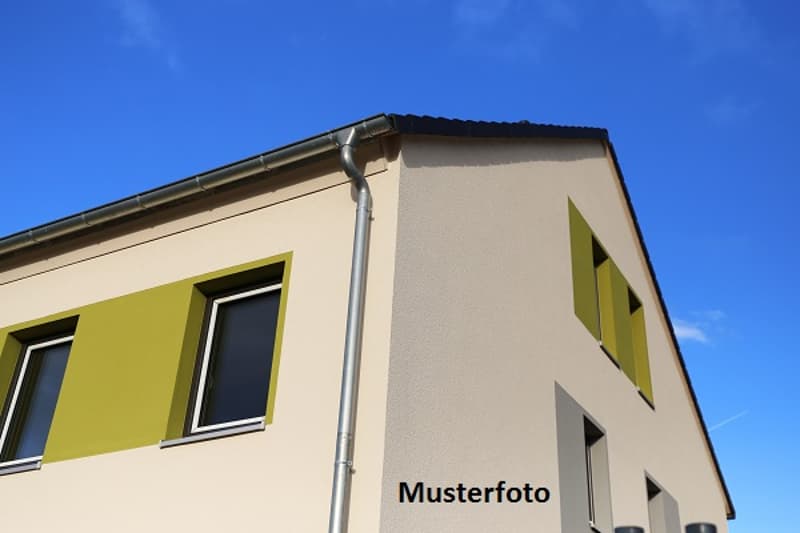 *Maison de 4 appartements et restaurant* (1)