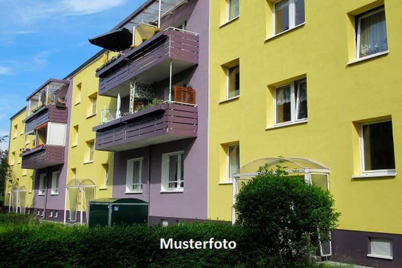*Maison de 4 appartements et restaurant* (1)