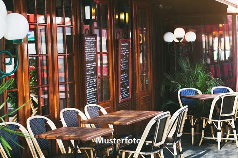 *Ristorante* (1)