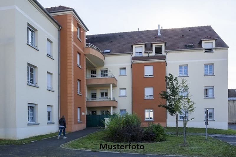 *Habitation avec affectation mixte* (1)