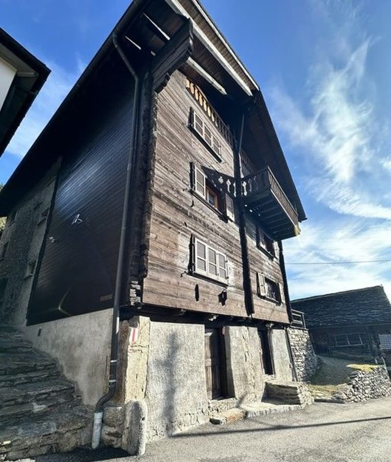 *Casa* (3)