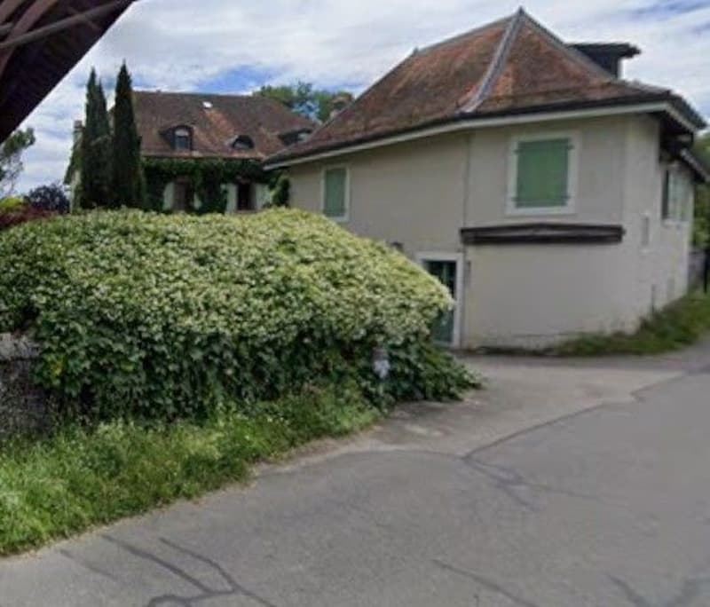 *Habitation* (4)
