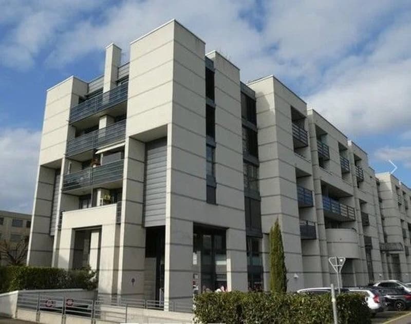 *Appartement de 3,5 chambres avec loggia* (3)