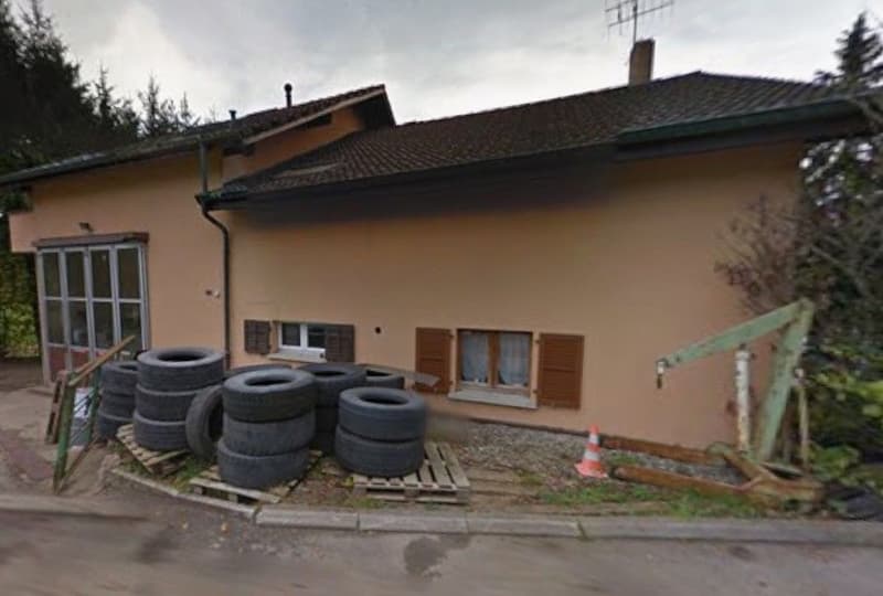 *Maison familiale avec piscine* (3)