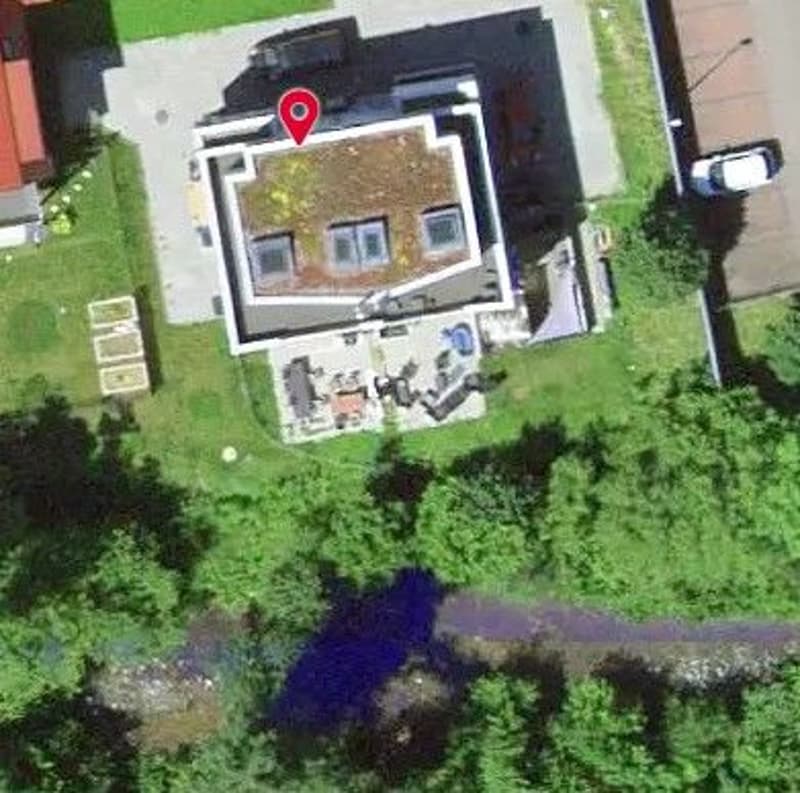 *4,5-Zimmer-Einfamilienhaus* (1)
