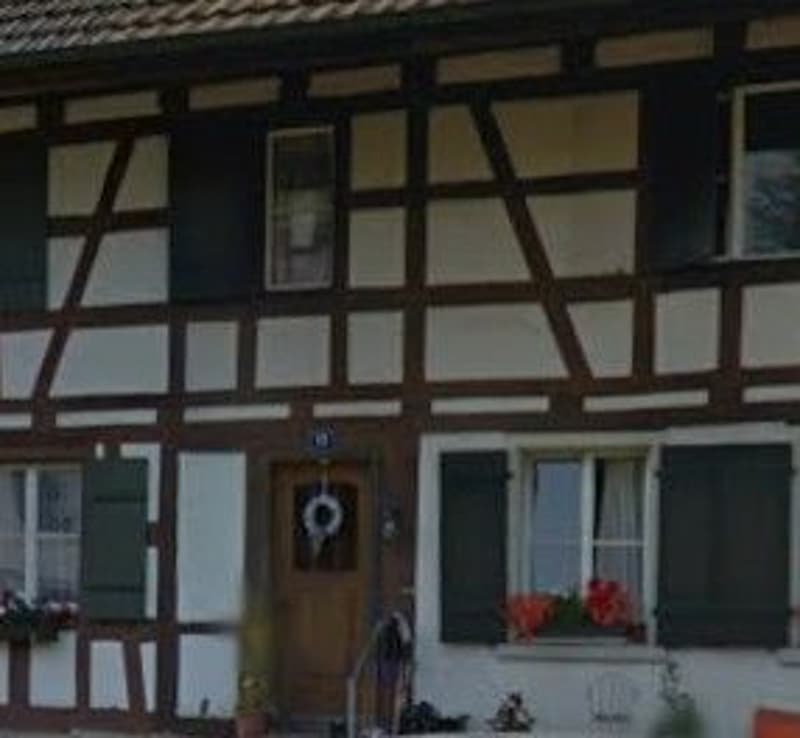 *Chamantes Bauernhaus mit Baulandparzelle* (3)